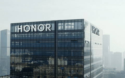 荣耀再传上市，不得已还是主动为之？