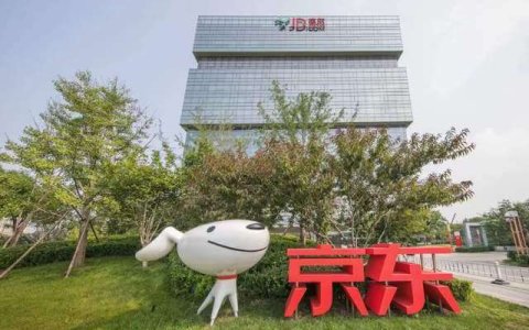 中国首善刘强东，在京东亲自示范“共富模式”