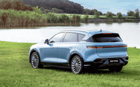 东风岚图拿下新能源汽车最大一笔首轮融资，50亿元能花多久？