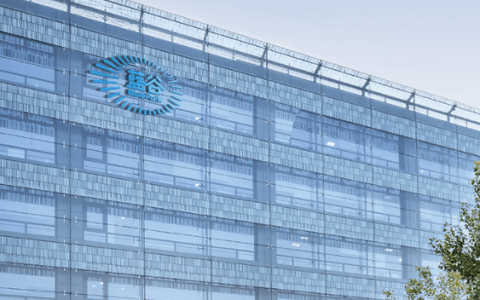 华为与北汽再推新模式产品？极狐销量不振处境“尴尬”