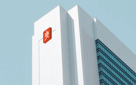 高瓴清仓良品铺子，这事到底能说明什么？