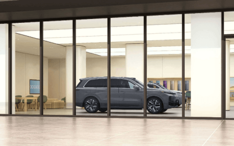 理想汽车“二号人物”、总裁沈亚楠卸任有先兆？曾减持套现近3亿