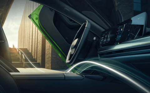 何小鹏：有信心小鹏G9成为30万以上SUV前三名，12月交付过万