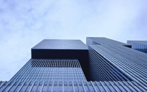 万亿市值背后的「隐形推手」