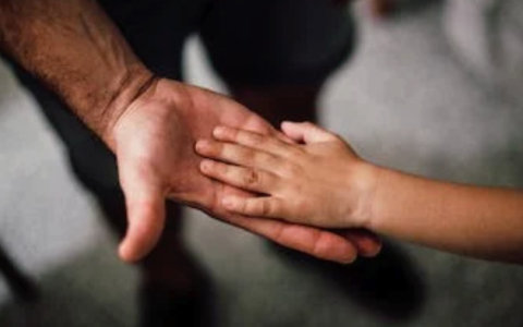 月活不到 0.1 亿，飞书没有奇迹