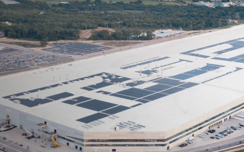 马斯克向中国电商「妥协」简史