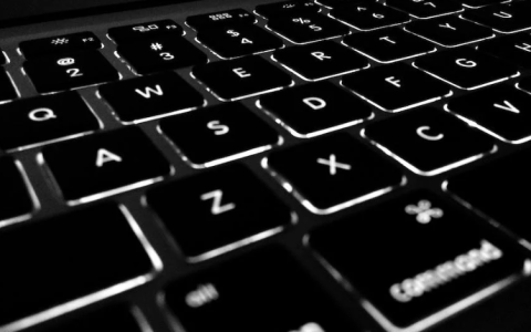 任正非一句话，资本「误伤」用友和金蝶？