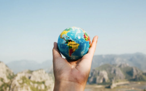 2023年，旅游业迎来「戴维斯」双击？