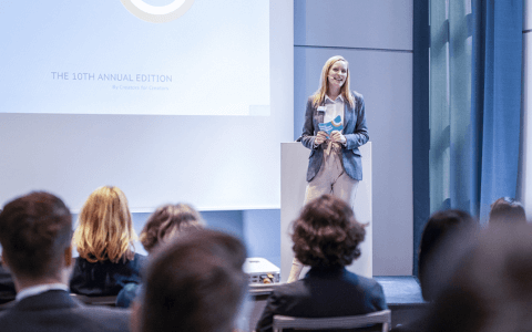 澳优海外市场增长强劲，佳贝艾特国内市占率超六成