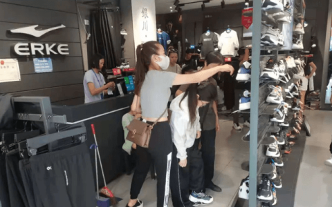 京东唯品会公布618数据，国货成了最大赢家