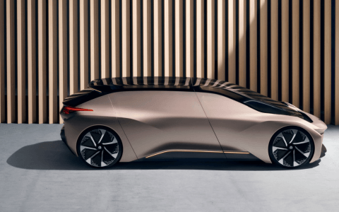 蔚来全系车型降价3万，李斌：凌晨三点还在反复推敲