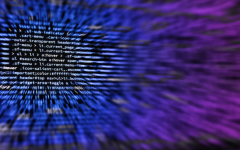 中国大模型，驶入产业航海新时代