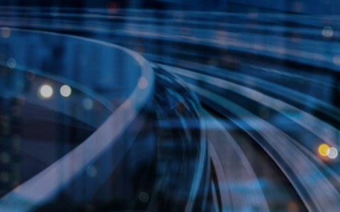 打破智能汽车「天花板」，华为推出鸿蒙智行