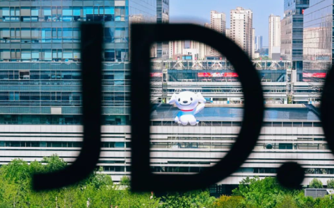 京东拔剑低价出鞘，利润增厚股价应声上涨