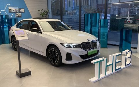宝马i3降价，打破电动“杂牌”魔咒？