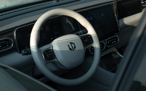 零跑汽车牵手欧洲汽车大集团，一场互赢的双向奔赴？