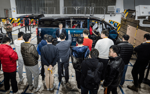 无安全不豪华 LEVC L380顺利通过正碰内测闯关