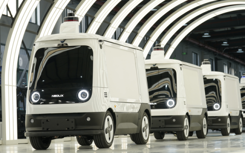 新石器无人车完成6亿元C轮融资 获头部客户近万台订单