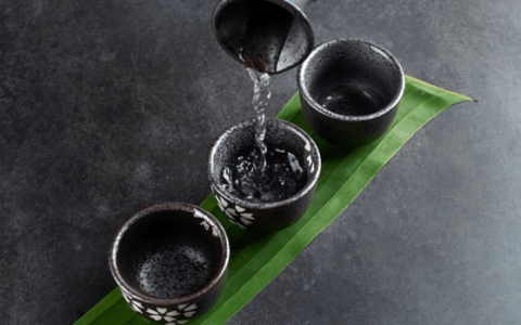 江苏白酒老二，闯进百亿俱乐部 ｜节点酒吧