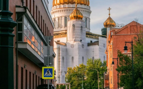 游戏、手机、汽车，中国厂商进军俄语市场的“三驾马车”