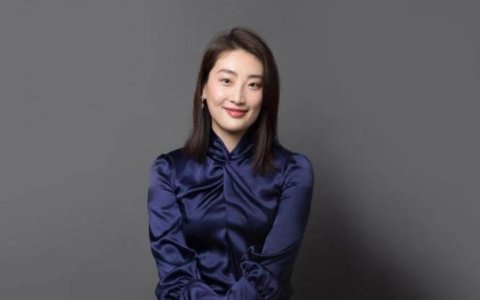 宗馥莉，「刚易折」