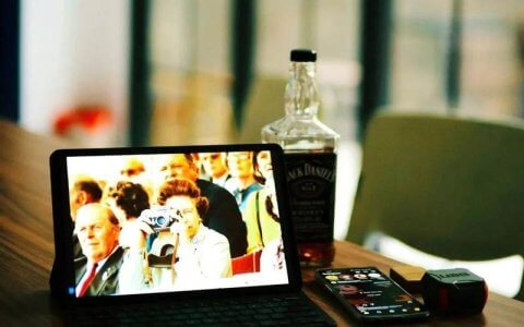 长视频平台：谁都想成为「爆款制造机」