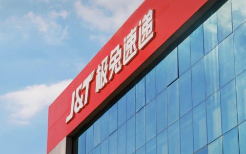 神秘四川富商送快递，上半年送出350亿