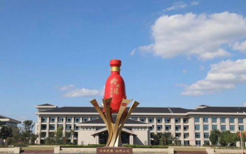 今世缘，中度酒能高端起来？