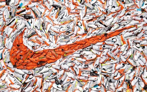 两任CEO，完全相反的战略，耐克正在经历自我否定与重塑