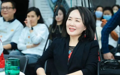 女版马云突然爆红