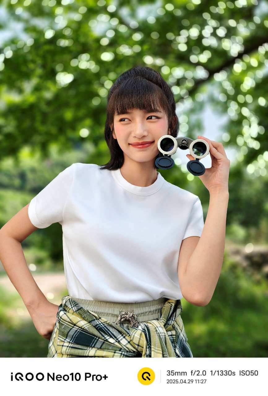 2K屏骁龙双芯旗舰 “超配双芯战神”iQOO Neo10 Pro+发布