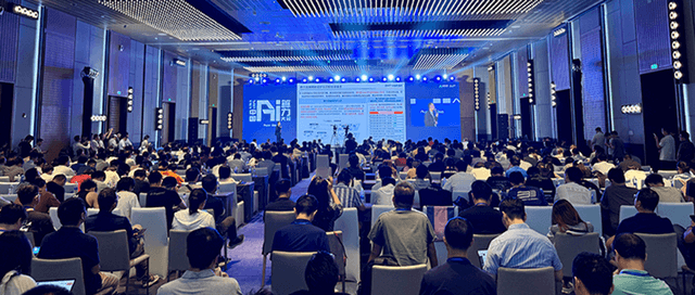 万字回顾首届中国AI算力大会！15+位大咖主会场演讲精华爆棚