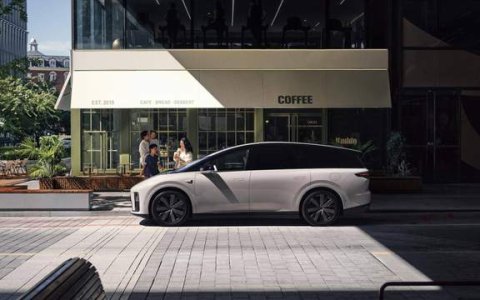 理想汽车首款纯电SUV理想i8正式发布 全国统一零售价