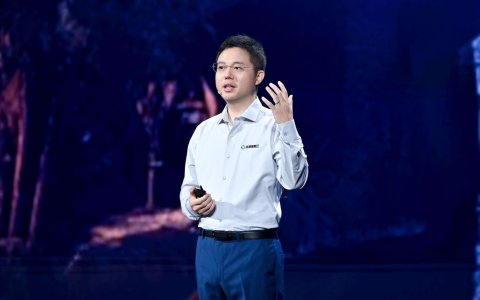 百度沈抖：智能经济时代，呼唤智能优先的AI云