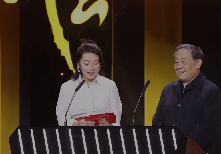 宗馥莉，输了什么？