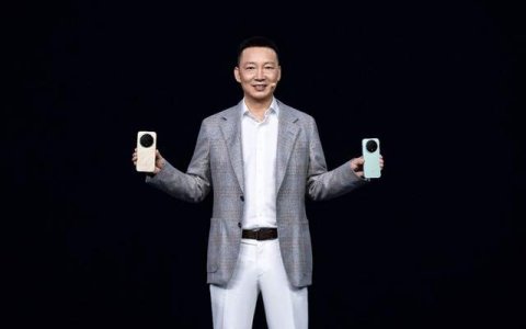 荣耀Magic8系列正式发布 开启自进化AI原生手机时代