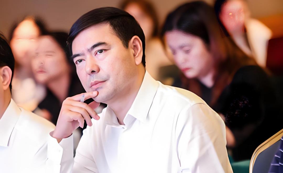 自然堂启动港股IPO，国货「老大哥」搬来了国际救兵
