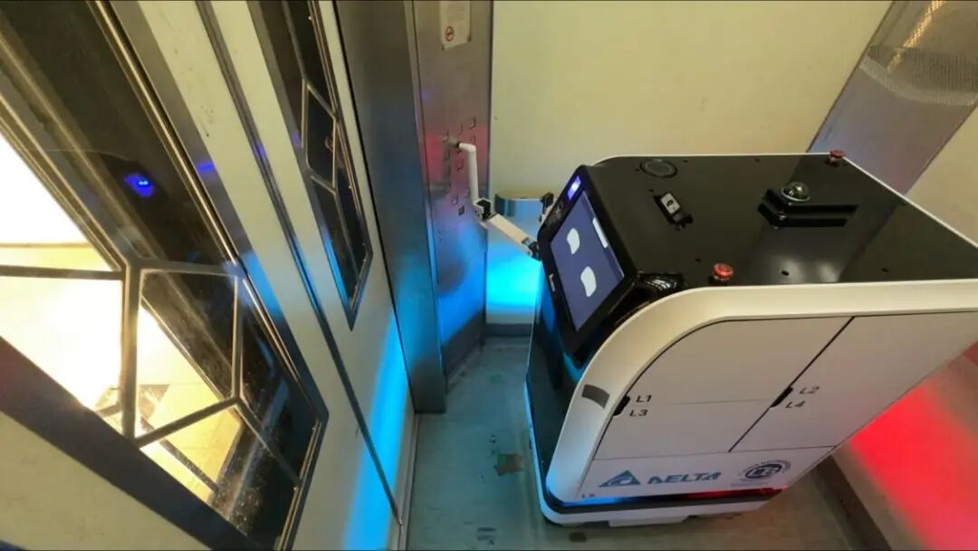 AI养老，一场针对空巢老人的「精准骗局」？