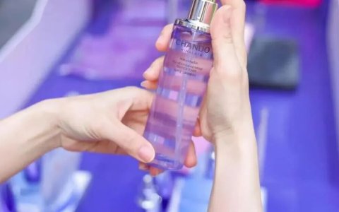 那个你熟悉的自然堂，要去港股敲钟了