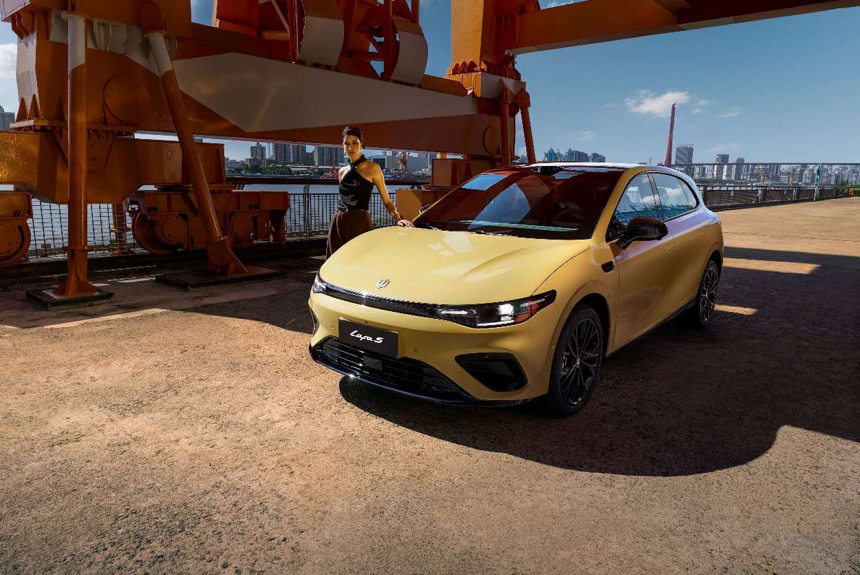 零跑Lafa5正式上市 以“五大硬核实力”开启品牌个性化新篇章