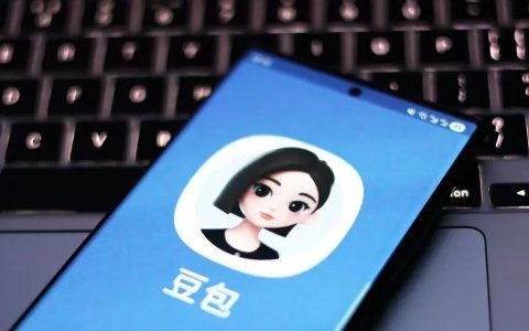 原价4千炒到3万！我刚打开豆包手机就被大厂「围剿」