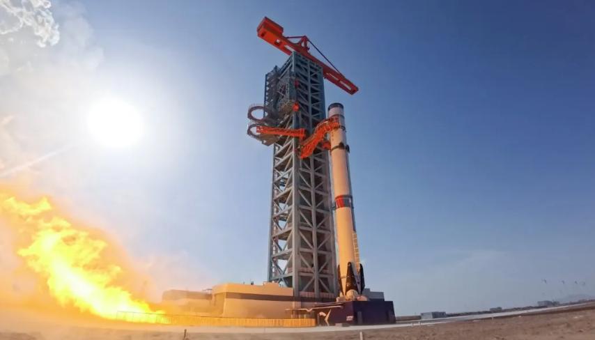 从技术自信到产业爆发：2025十大趋势，见证中国产业的「破局与共生」