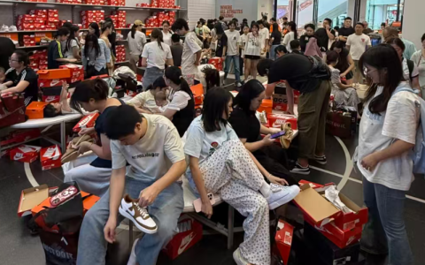 体育运动消费为啥在奥莱更热？