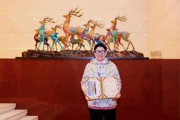 熔铜艺术20周年,朱炳仁铜艺双璧入驻人民大会堂