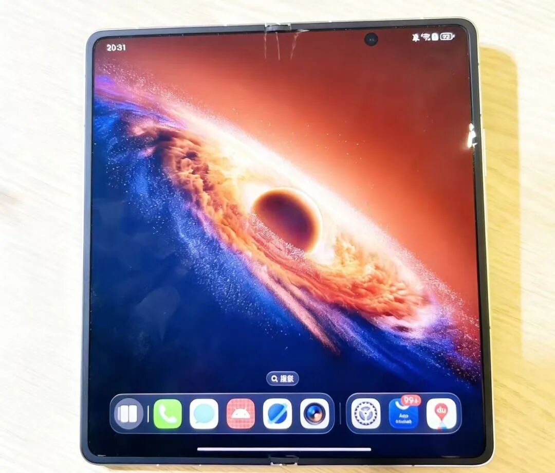 折叠屏的总决赛，开始了