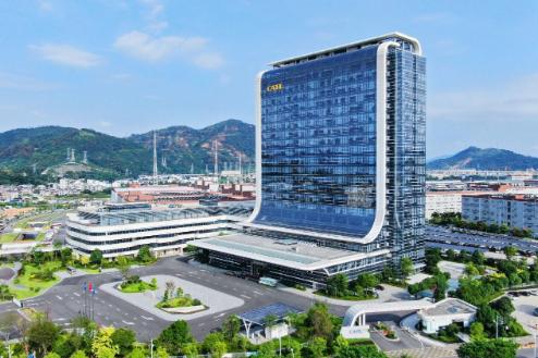 曾毓群给股东发了360亿红包