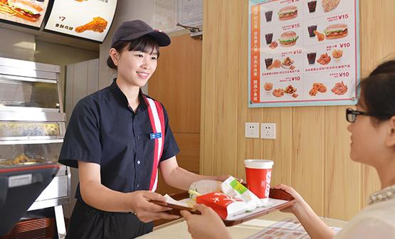 「下沉之王」华莱士，退市了