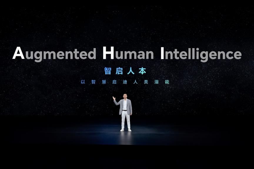 折叠屏的总决赛，开始了