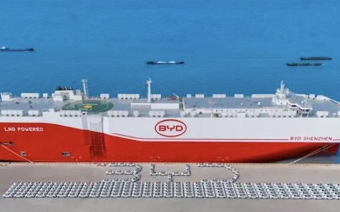 比亚迪，站在规模与利润的十字路口