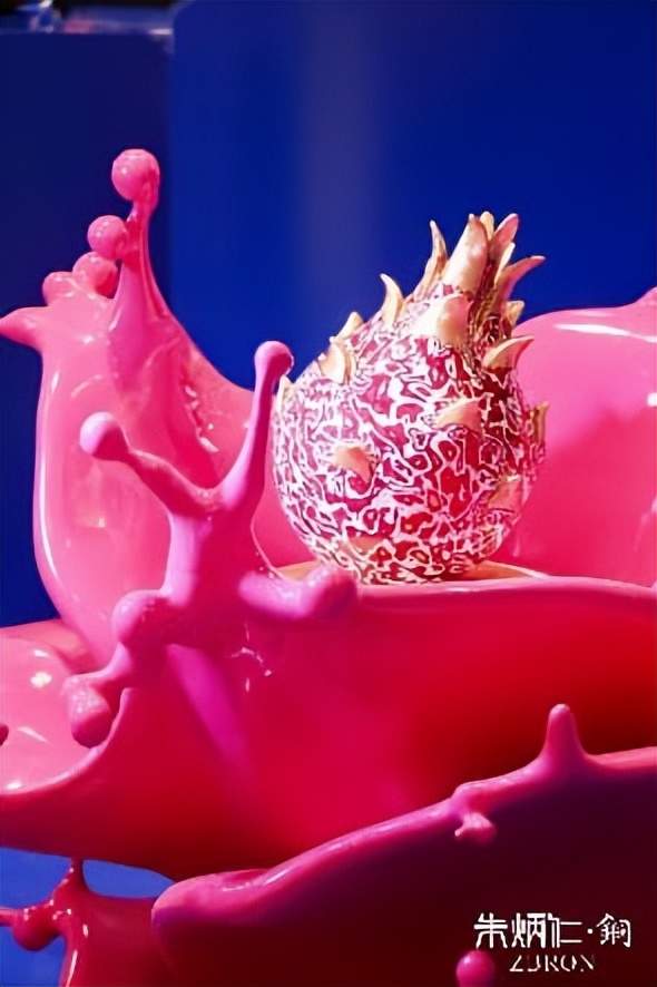 82岁朱炳仁发布新作“水果Party”,首展登陆宁波